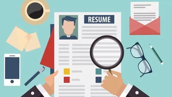 Your Resume Isn’t Getting Replies: 4 Common Fixes