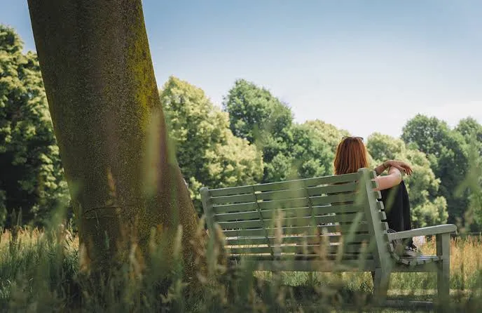 How to Let Go of Past Regrets Without Self-Blame