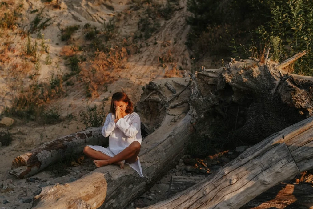 When Intimacy Feels Like a Test: How to Stop Overthinking and Be Present