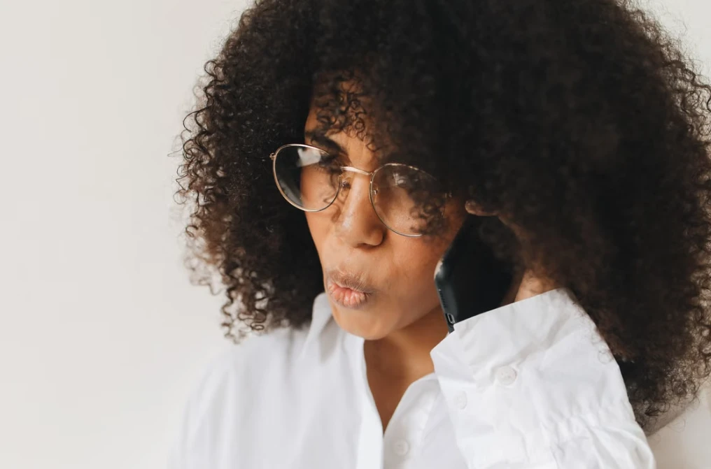 How to Get Over Phone Call Anxiety When Just Dialing Feels Hard
