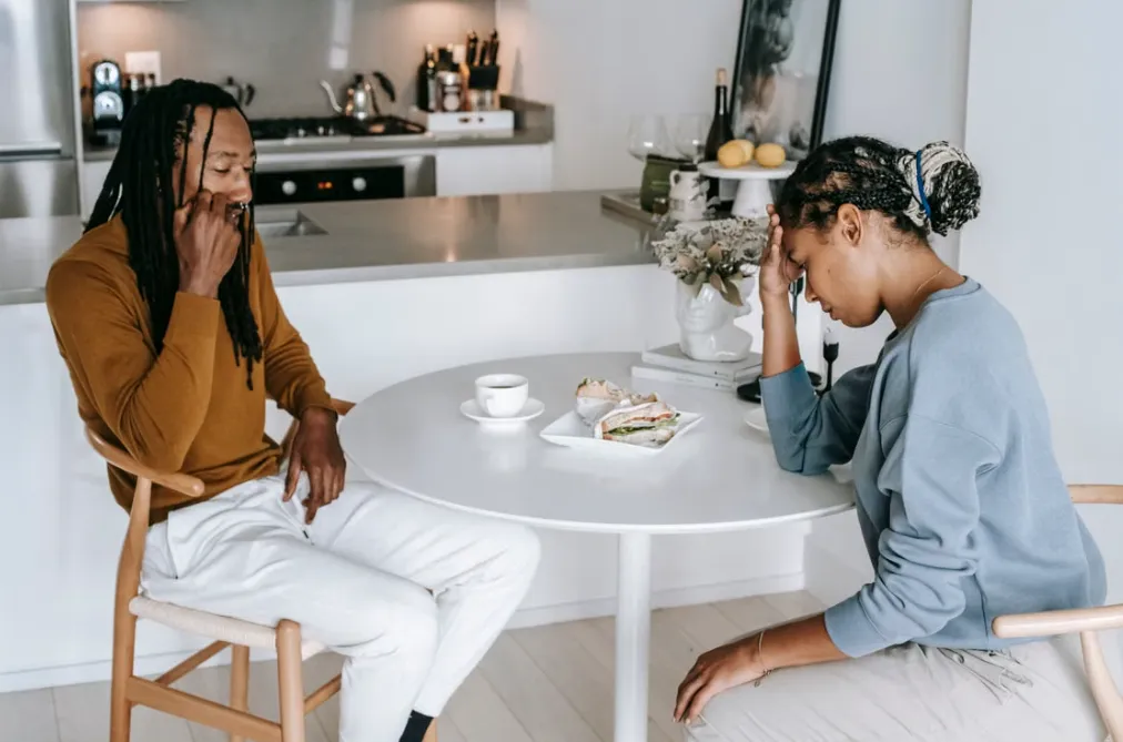 Overthinking in a Relationship: Why It Happens and How to Stop the Spiral