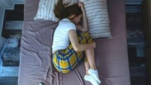 How to Distract Myself From Anxiety: Simple Ways to Calm Your Mind