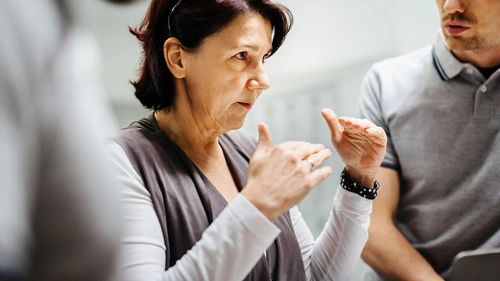 Body Language: How to Read Someone's Thoughts Through Their Movements