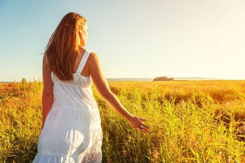 How to Break Emotional Attachment with Someone