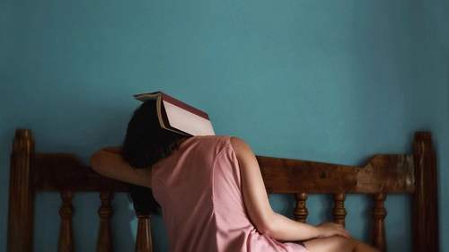 Books on Controlling Overthinking for Racing Minds