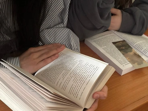 Books on How to Let Go of the Past That Actually Help