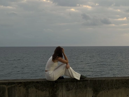How to Calm Overthinking Mind: 7 Ways That Work