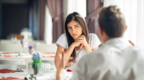 How to Know if Someone is Lying to You