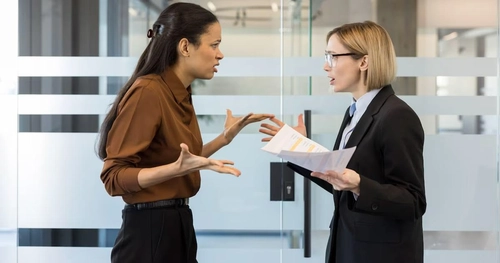 How to Manipulate a Mean Person Without Losing Yourself