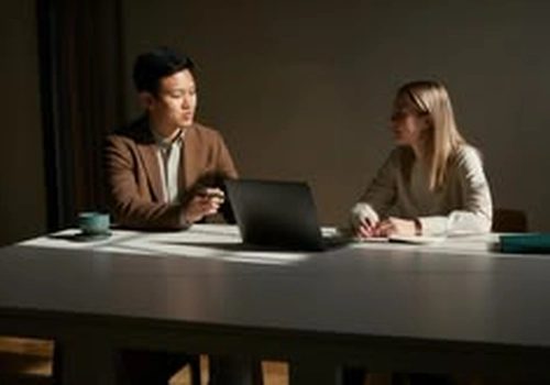How to Observe People Book: Does It Really Work?