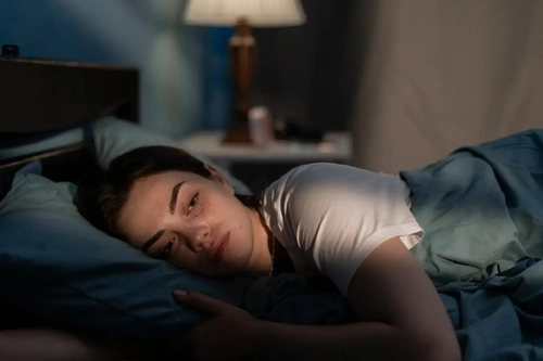 Waking Up From Anxiety: 5 Ways to Fall Back Asleep Fast